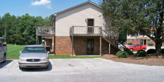 1407 Forest Knolls Circle Gallery 1