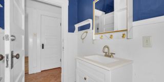 2 BED | 1 BATH | STARLAND DISTRICT Gallery 25