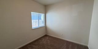 Very Nice 4 Bedroom Home Gallery 12