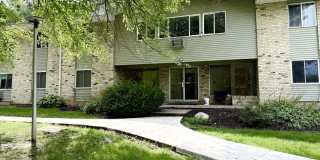 2070 Allen Boulevard - 3 Gallery 12