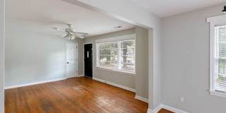 4 Bedroom 2 Bath House in Lawton Bluff - James Island Gallery 10