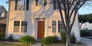 Available today - West Lake Estate 4/3 home Gallery 1