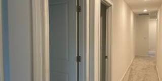 Beautiful 4Bdm 2.5Ba Home, Centrally located! Gallery 37