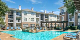 Metropolitan at Cityplace Gallery 1