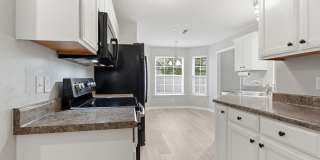 Charming Brick Home with Open Layout & Spacious Backyard in Pleasant View Gallery 14