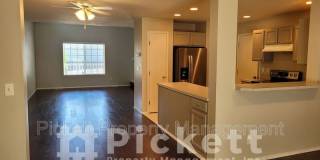 1114 NE Beaumont Ln Gallery 4