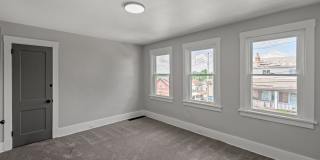 Stunning 3 bedroom home in Carrick available August 15! Gallery 9