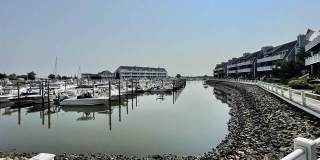 210 Harbour Cove Gallery 24