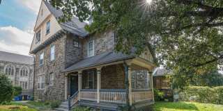 304 W SCHOOL HOUSE Lane 304 W SCHOOL HOUSE Lane Gallery 1