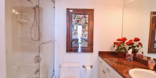 Luxury Living with Breathtaking City Views – Stunning Furnished 3BR/3BA in Bayfront Tower Gallery 29