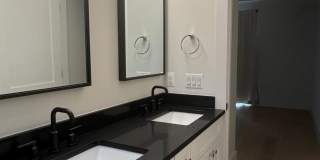 1658 K ST NE #5 Gallery 14