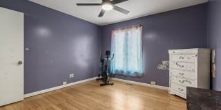 2002 17th Street Gallery 22