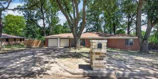 925 Maryland Drive Gallery 1
