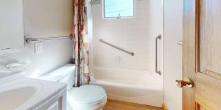 12 Lyman Street Gallery 5