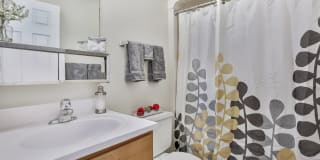 Eagle Pointe Gallery 5