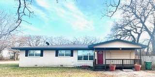 2104 2nd Avenue Gallery 1