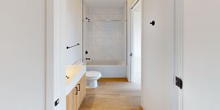 Nevéseno Gallery 85