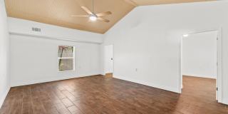 1625 Hortana Drive Gallery 21