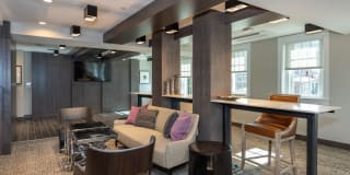Highbridge Gallery 28
