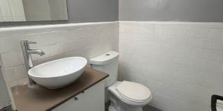 H St/Kingman Park - Renovated 1 bedroom Gallery 11