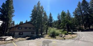 1,590 Sq. Ft. Tyrolian Chalet – Full IVGID & Tennis Access -Allows a dog upon approval! Gallery 17