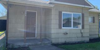 Cute Two Bedroom Home With Detached Car-port!  MOVE IN SPECIAL Gallery 1