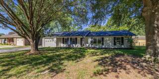 1220 Kathy Lane SW Gallery 1