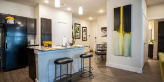 Esperanza Gallery 37