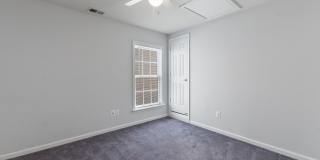Elegant Townhome in Sought-After Groveton Woods Gallery 16