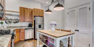 Charming 2 Bedroom/1.5 Bathroom Townhome with Detached Garage in Federal Hill, Baltimore, MD! Gallery 22