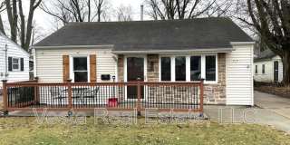 727 Dale St. Gallery 1