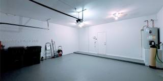 2151 NE 37th Ter Gallery 33