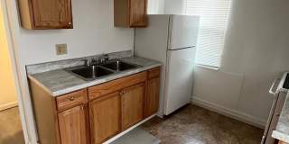 204 1/2 3rd Avenue Southwest apt B - 1 Gallery 1