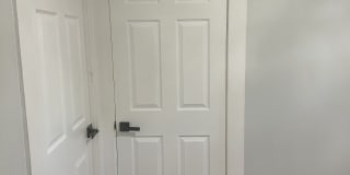 20 Richter Street Gallery 8