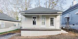 205 West Cherry - 2-BR and 1-BA Gallery 1