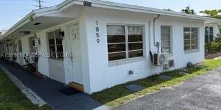 1859 Wiley St Gallery 1