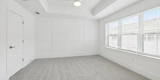 2183 East South Street Gallery 22