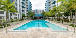 Pura Vida Hialeah Luxury Apartments Gallery 2