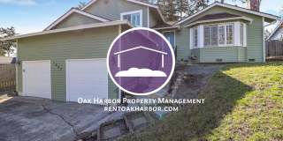 3 Bed 2.5 Bath - Dog per Approval - Groups - Hillcrest - NAS Whidbey Gallery 1