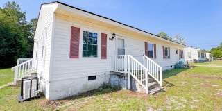 2 Bedroom 1 Bathroom Duplex Gallery 1