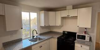 Charming 2BR House in Vallejo Gallery 4