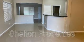 10834 W Wilshire Dr Gallery 5