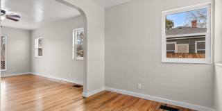 Remodeled Midtown Bungalow Gallery 10