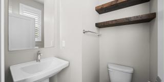 16205 Camden Circle Gallery 44