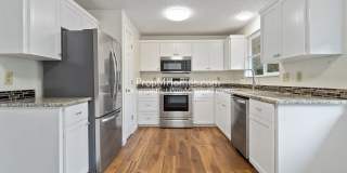 Three Bedroom Ranch in Hillsboro - Water/Sewer Included! DEPOSIT SPECIAL Gallery 1