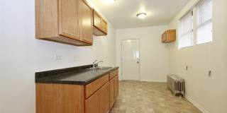 7653 S Loomis Blvd Gallery 8