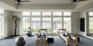 The Filmont Gallery 33