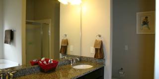Great South Crestview Location! Gallery 18