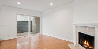 18411 Hatteras Street Gallery 3