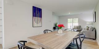 Honor Meadows Gallery 21